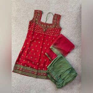 ⭐️ BIG SALE ⭐️ Indian (Desi) Wear for Women/Girls